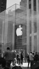 Apple Shop Newyork Dark Bw Cartier City