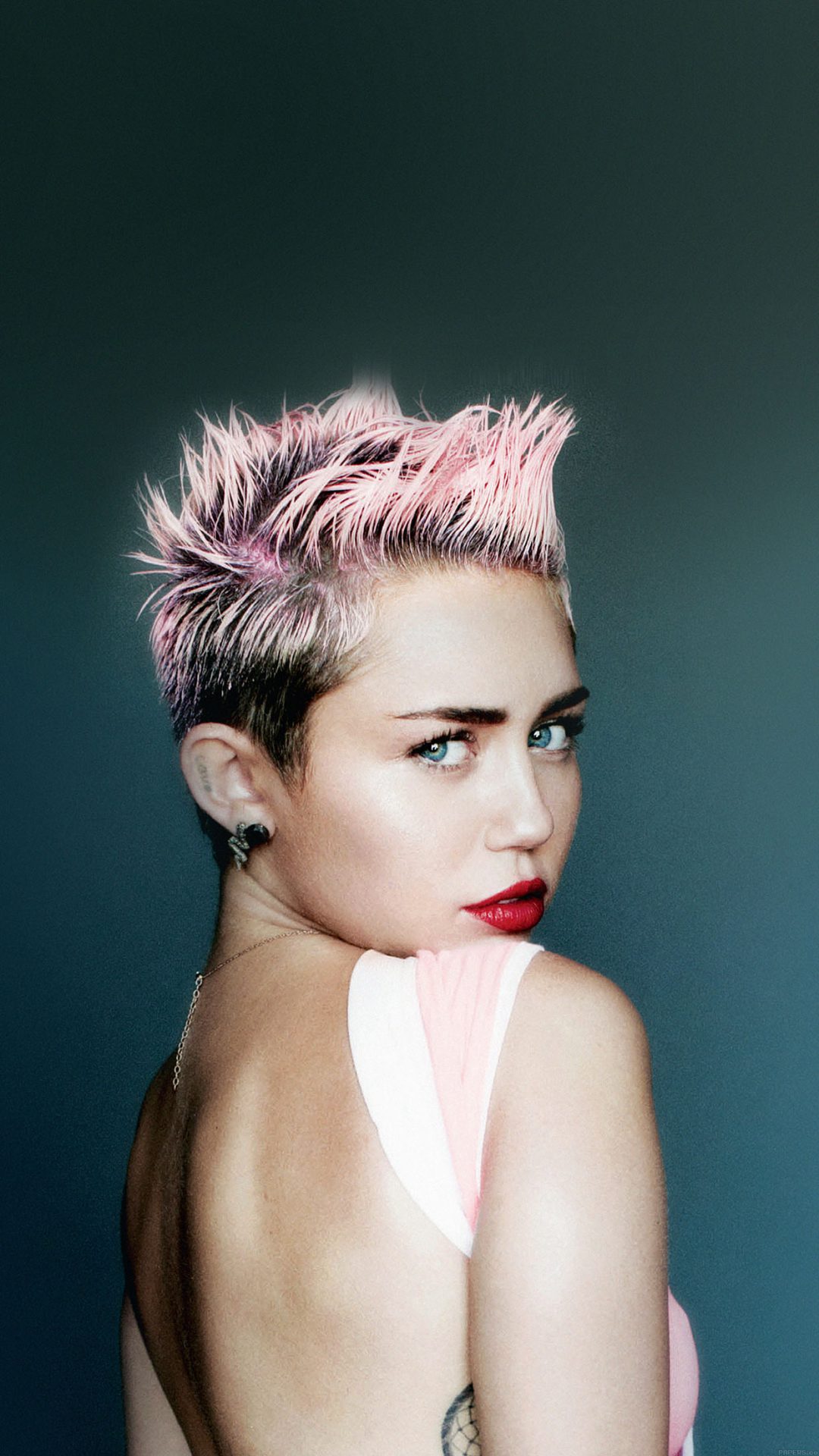 Wallpaper Miley Cyrus For V Face Music