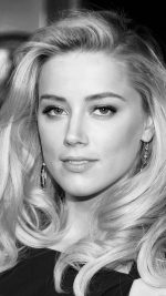 Amber Heard Black Dress Hollywood Star